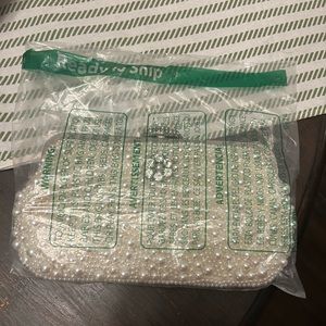 Pearl bridal clutch
